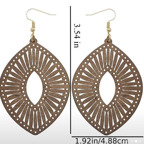 NEW - Bohemian Style Wooden Hollow Earrings Dainty Jewelry - Picture 3 of 5